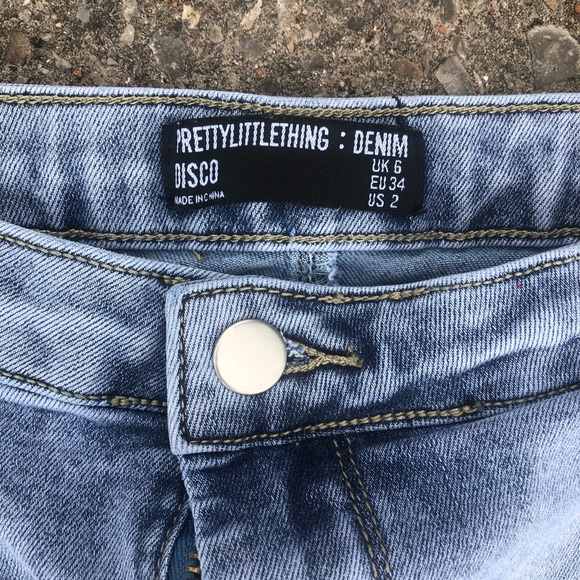 Pretty Little Thing High Waist Jeans - Picture 2 of 3